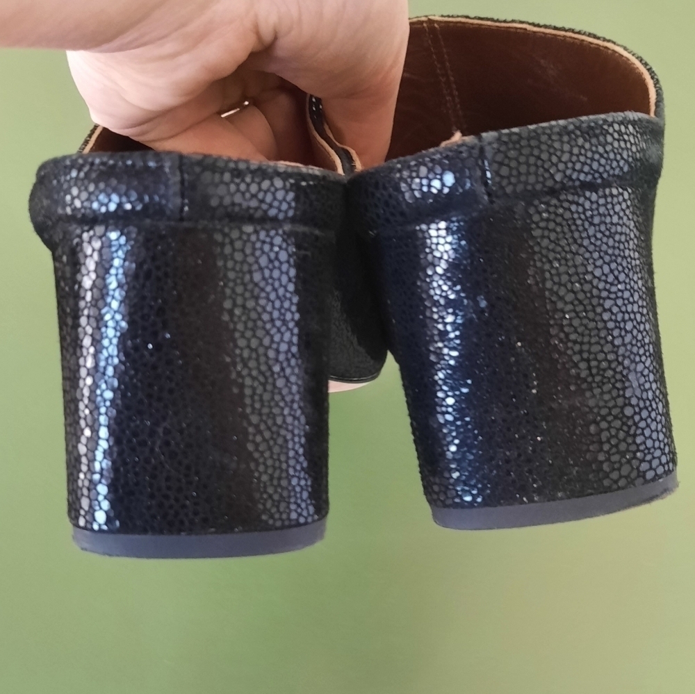 Donald J. Pliner Black Textured Leather Open-Toe Block Heel Mules - Picture 8 of 8